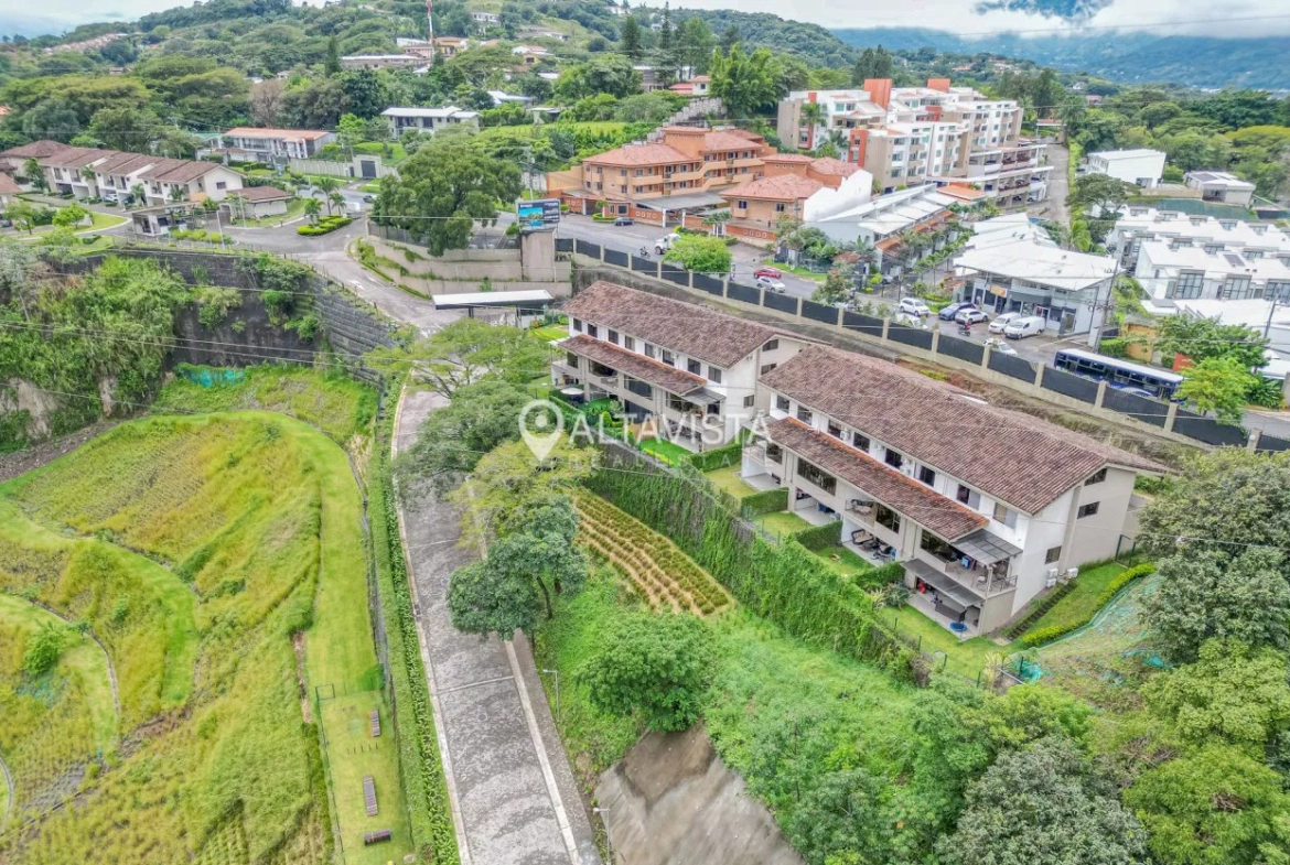 Bosques del Café en Guachipelín