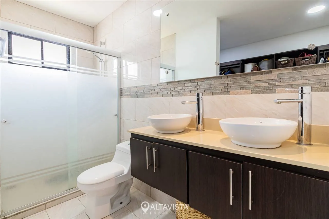 Casa en Venta Condominio terralta Tres Rios-10