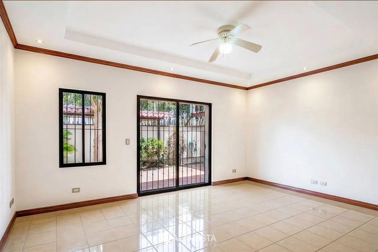 Alquiler de Casa en Los Laureles