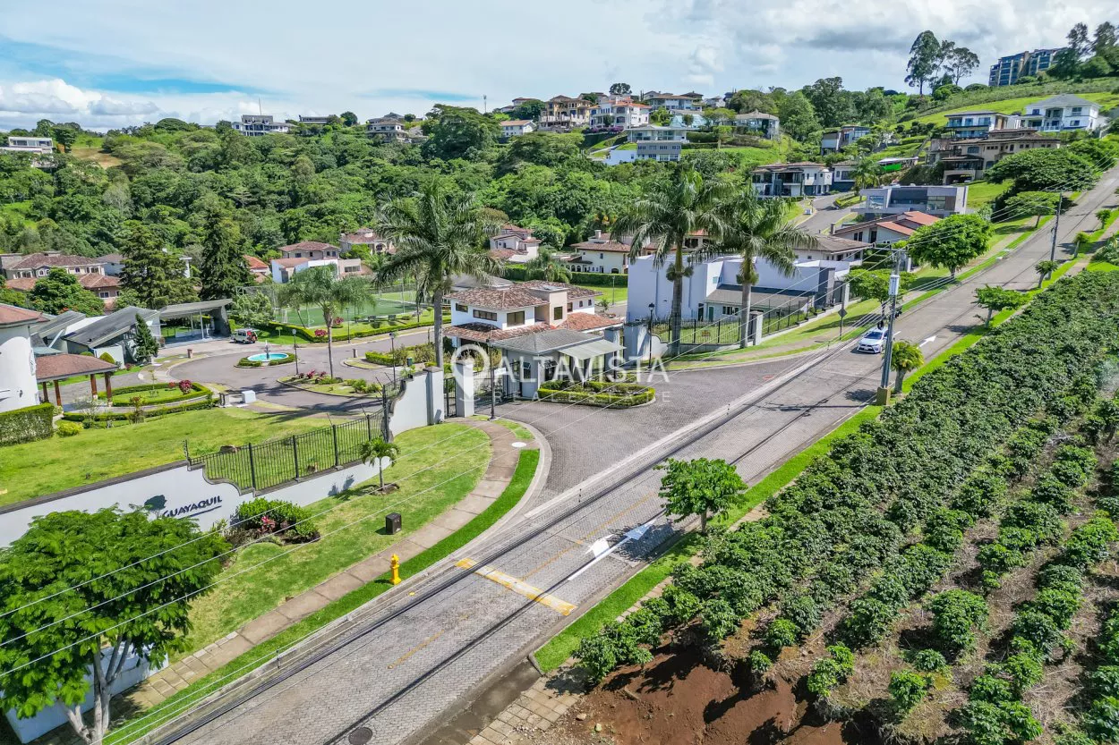 Lote en Guayaquil de Colinas de MonteAlegre
