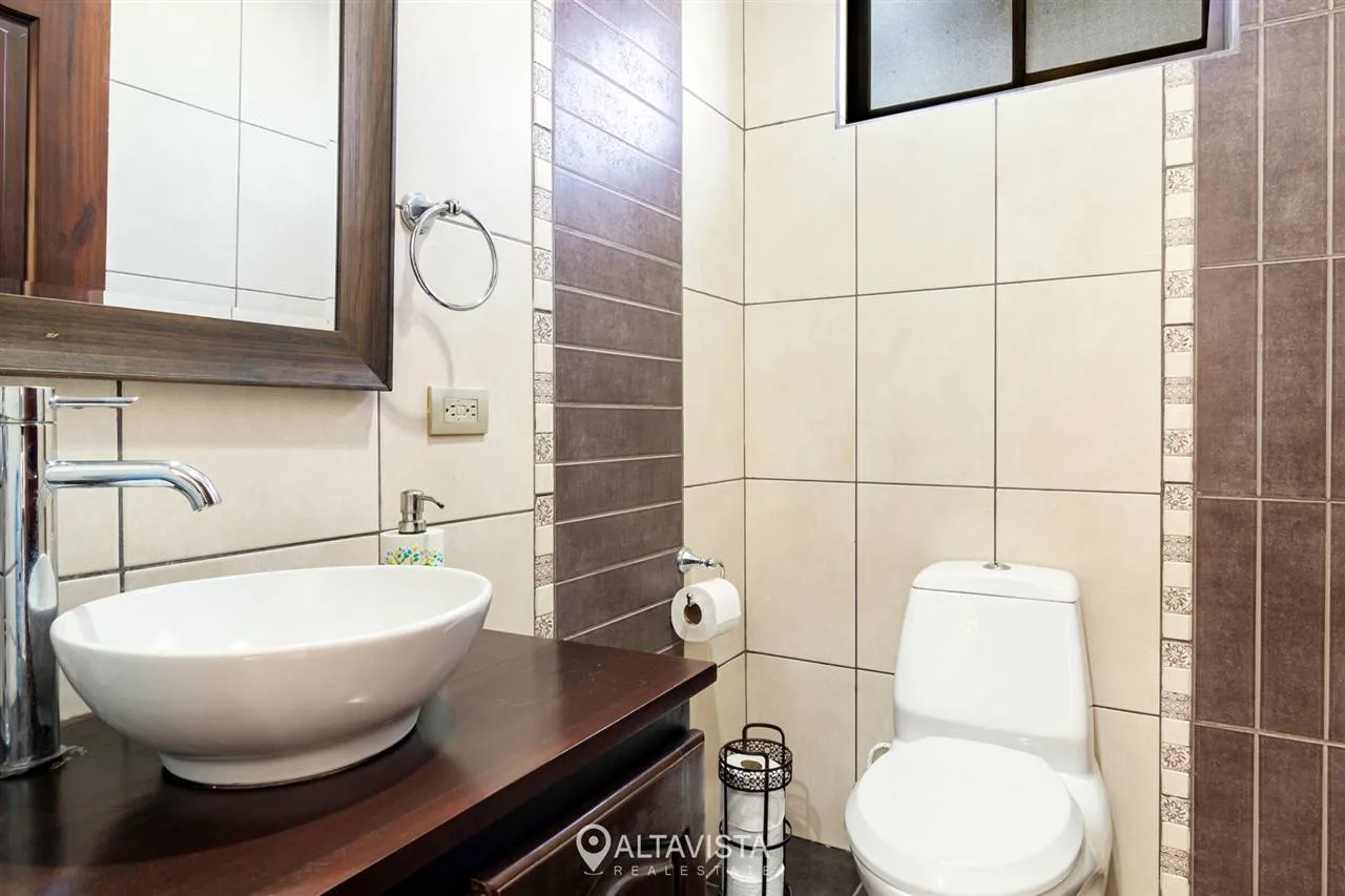 Casa en Residencial La Caraña