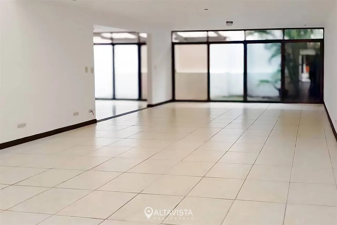 Venta de casa en Condominio Amberes Pozos Santa Ana 2 Condominio en Pozos de Santa Ana