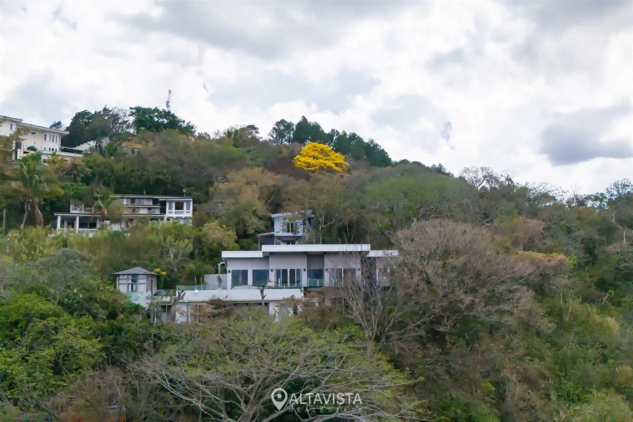 2 Casas en Santa Ana, Diseño Kata Reise