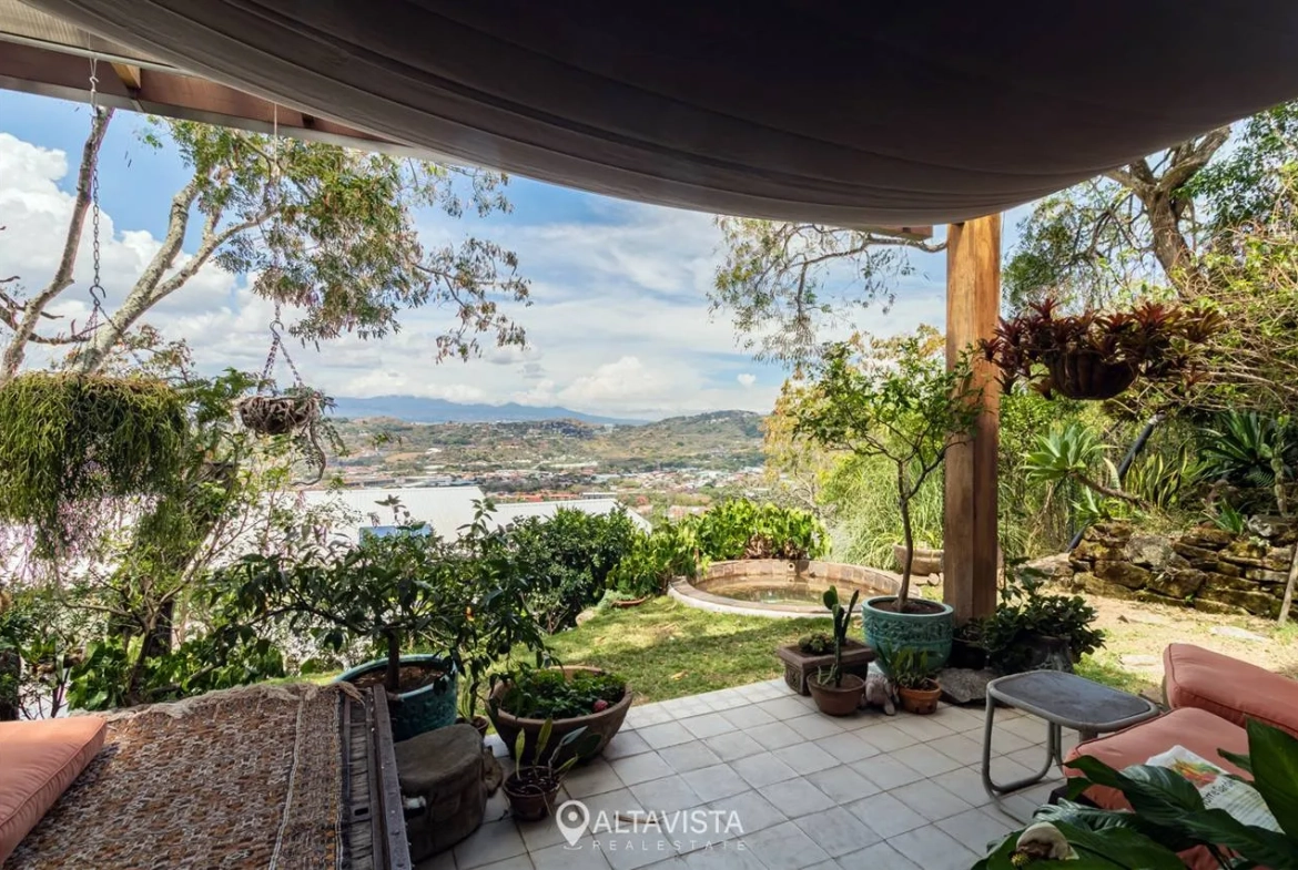 2 Casas en Santa Ana, Diseño Kata Reise