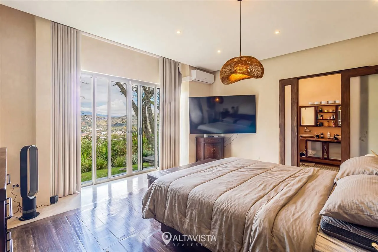 2 Casas en Santa Ana, Diseño Kata Reise