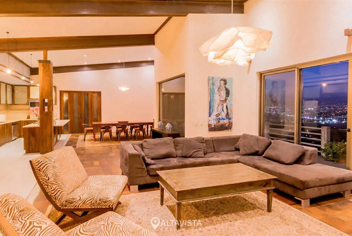 2 Casas en Santa Ana, Diseño Kata Reise