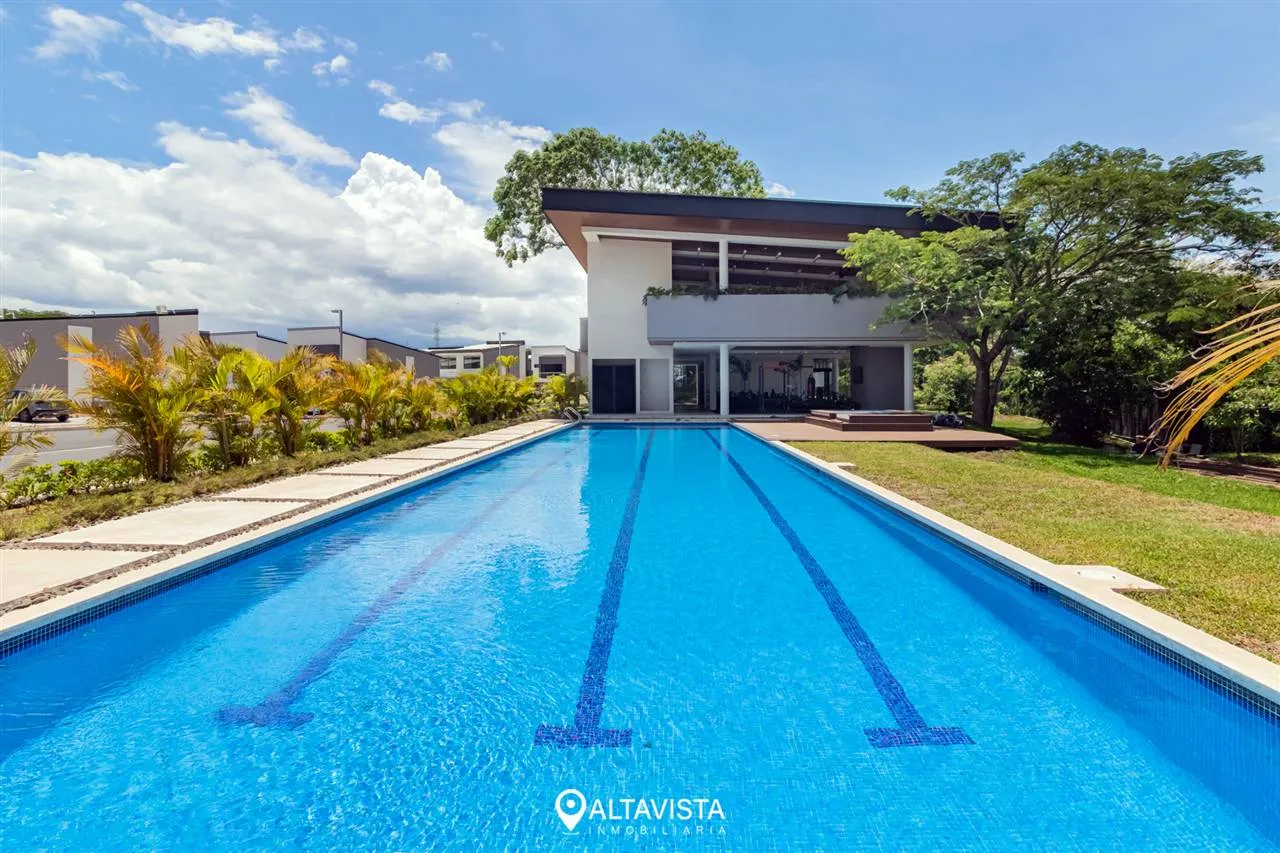 Condominio Lindora Village Generales-14 Lindora Village