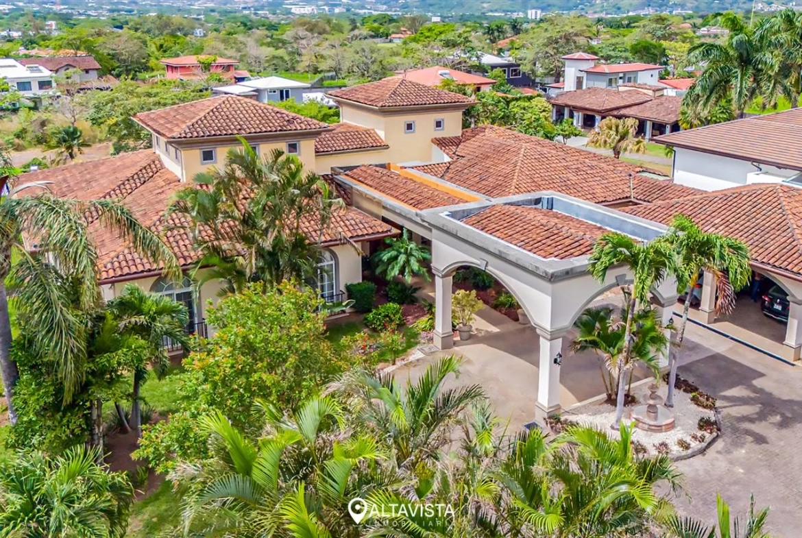 Residencial La Caraña
