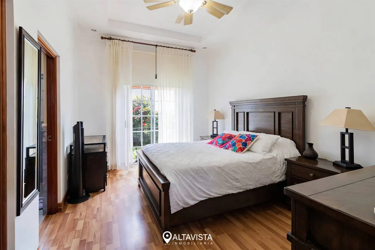 Residencial La Caraña