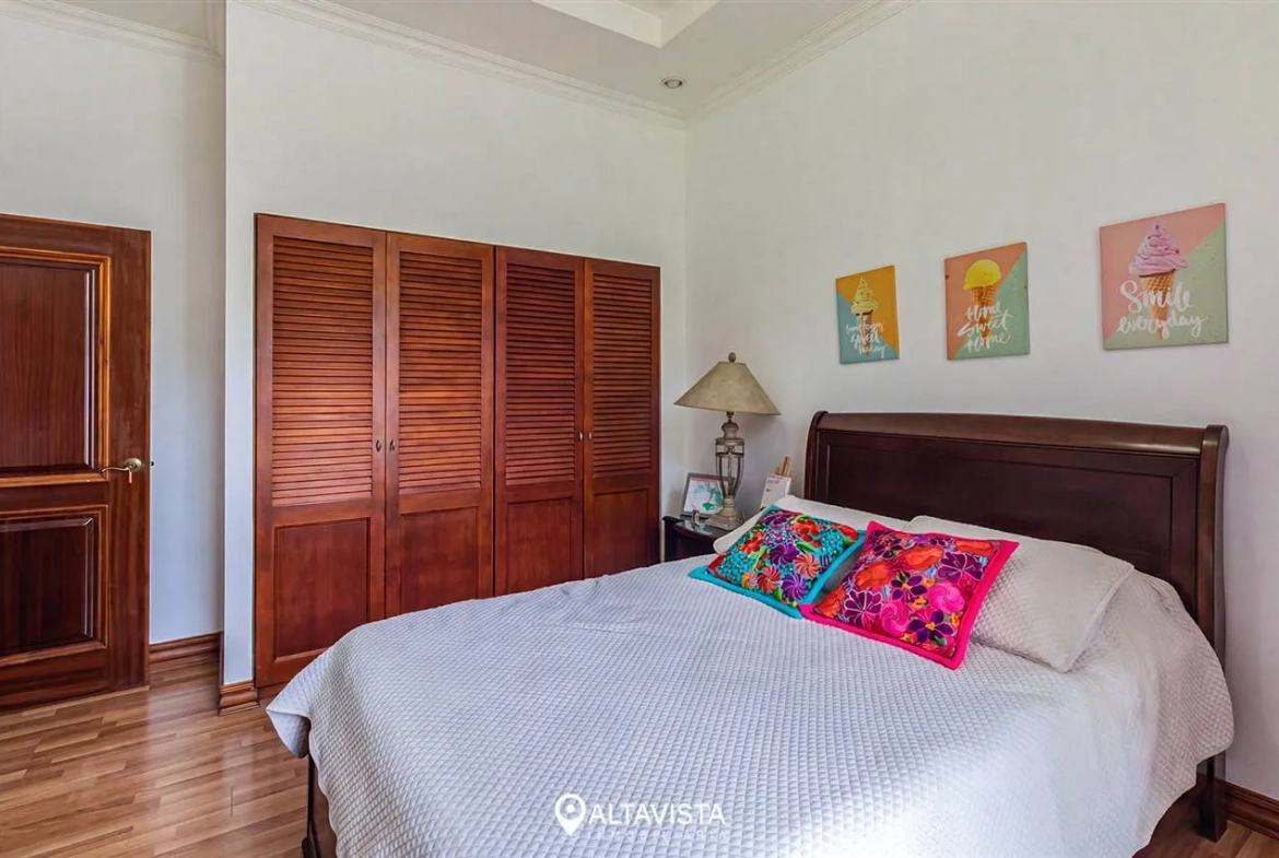 Residencial La Caraña