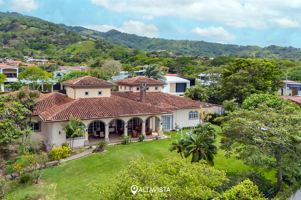 Residencial La Caraña