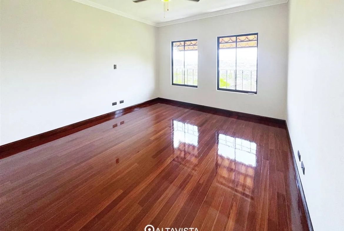 Condominio Cerro Alto