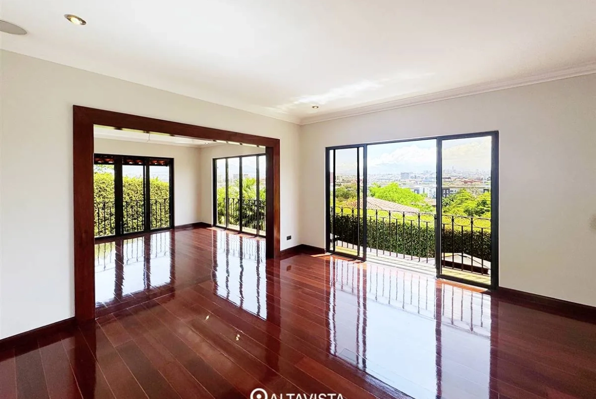 Condominio Cerro Alto