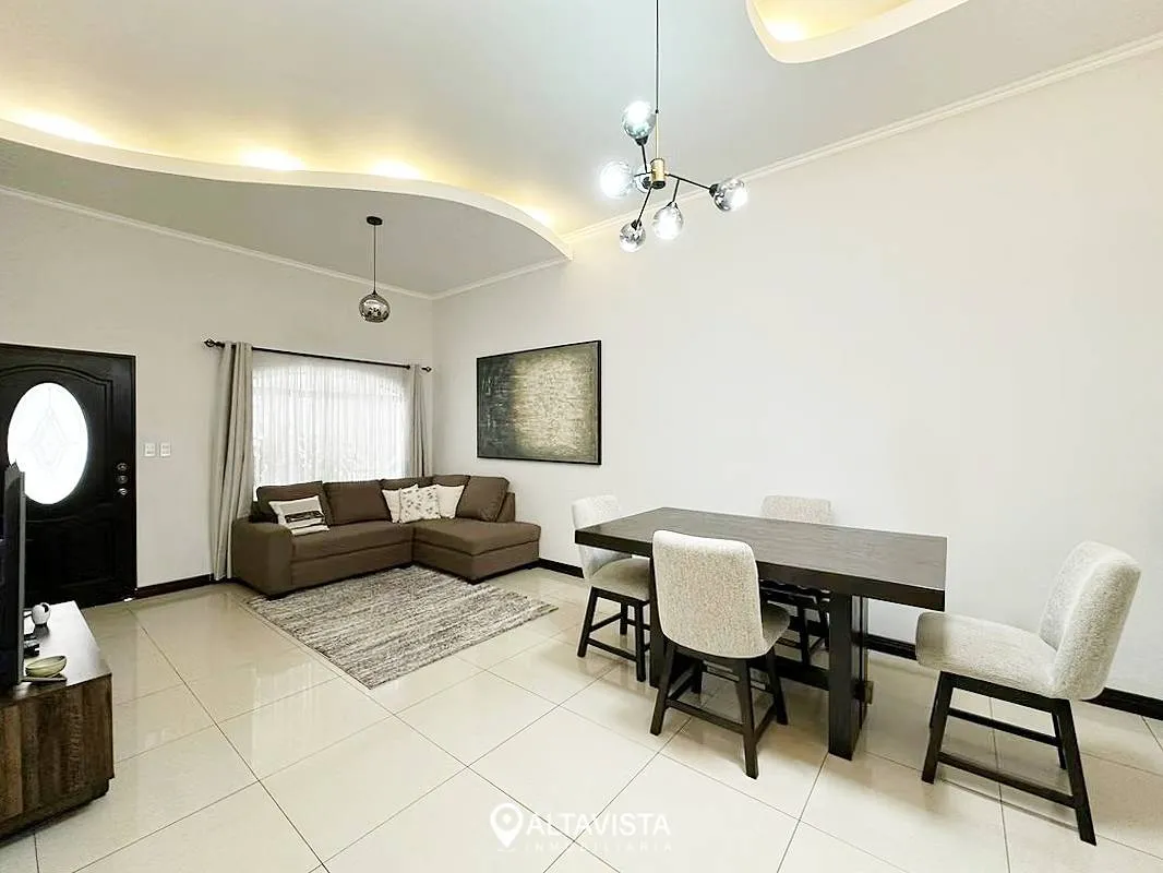Casa en venta condominio Lomas de Montes De Oca 3